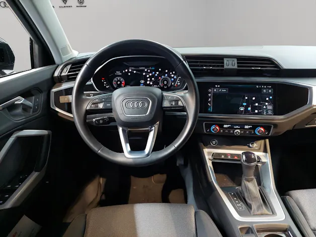 Audi Q3 35 TDI S line quattro S-tronic