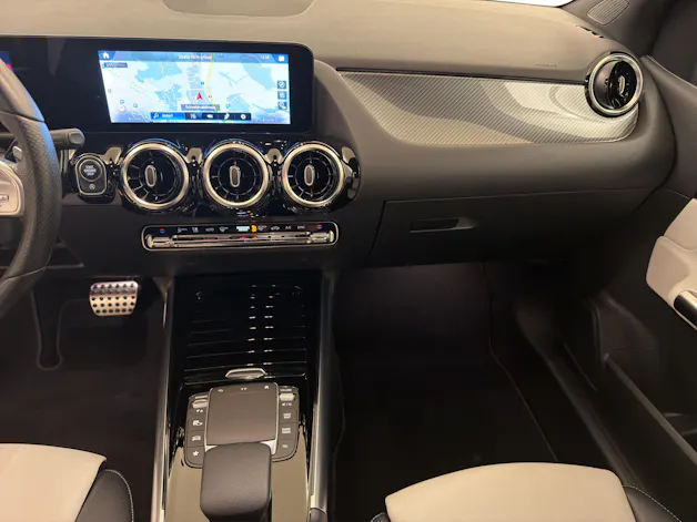 Mercedes-Benz B 220 AMG Line 4matic