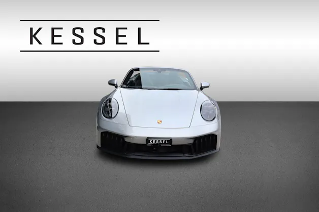 Porsche 911 Carrera 4 Cabriolet GTS PDK