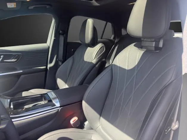 Mercedes-Benz GLC Coupé 300 de EQ Star