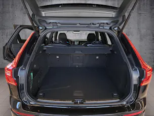 Volvo XC60 2.0 B6 MH Ultimate Dark A