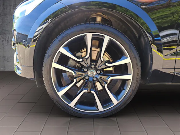 Volvo XC60 2.0 B6 MH Ultimate Dark A
