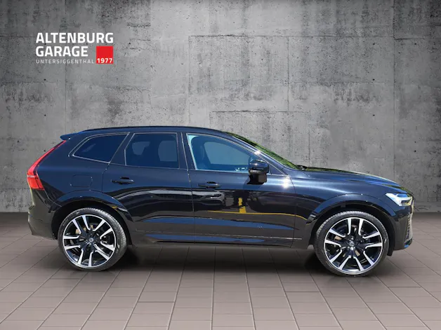 Volvo XC60 2.0 B6 MH Ultimate Dark A
