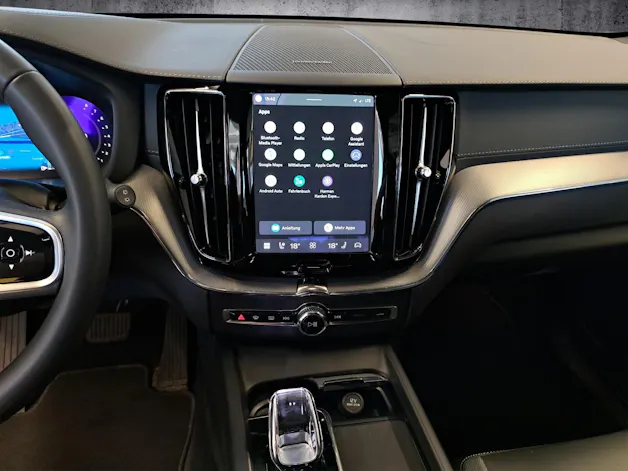 Volvo XC60 2.0 B6 MH Ultimate Dark A