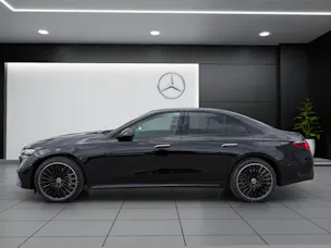 Mercedes-Benz E 300 e 4Matic EQ Hybrid 9G-Tronic