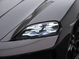Porsche Taycan 4 Black Edition