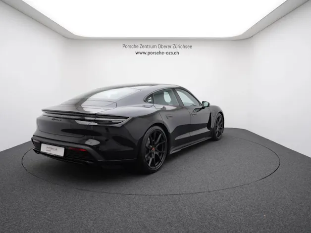 Porsche Taycan 4 Black Edition
