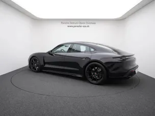 Porsche Taycan 4 Black Edition