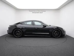Porsche Taycan 4 Black Edition