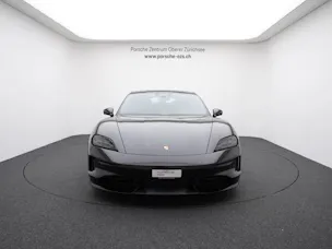 Porsche Taycan 4 Black Edition