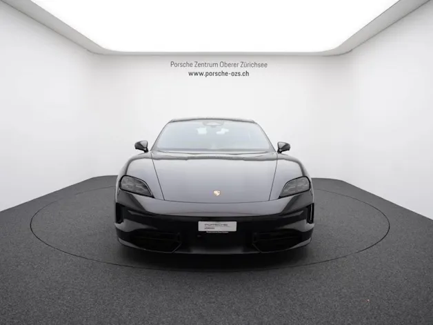 Porsche Taycan 4 Black Edition