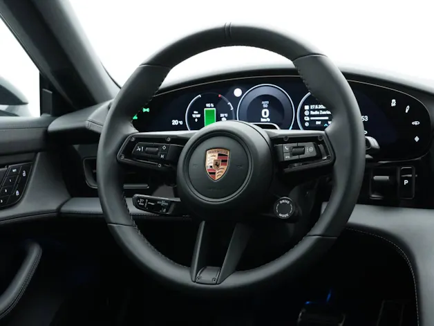 Porsche Taycan 4 Black Edition