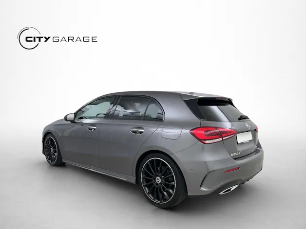 Mercedes-Benz A 250 AMG Line 4