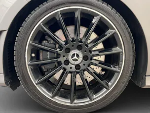 Mercedes-Benz A 250 AMG Line 4