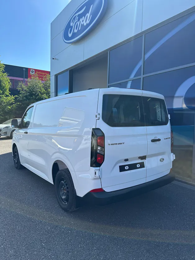 Ford Transit Custom Van 320 L1 2.0 EcoBl Trend/136CV/Aut.
