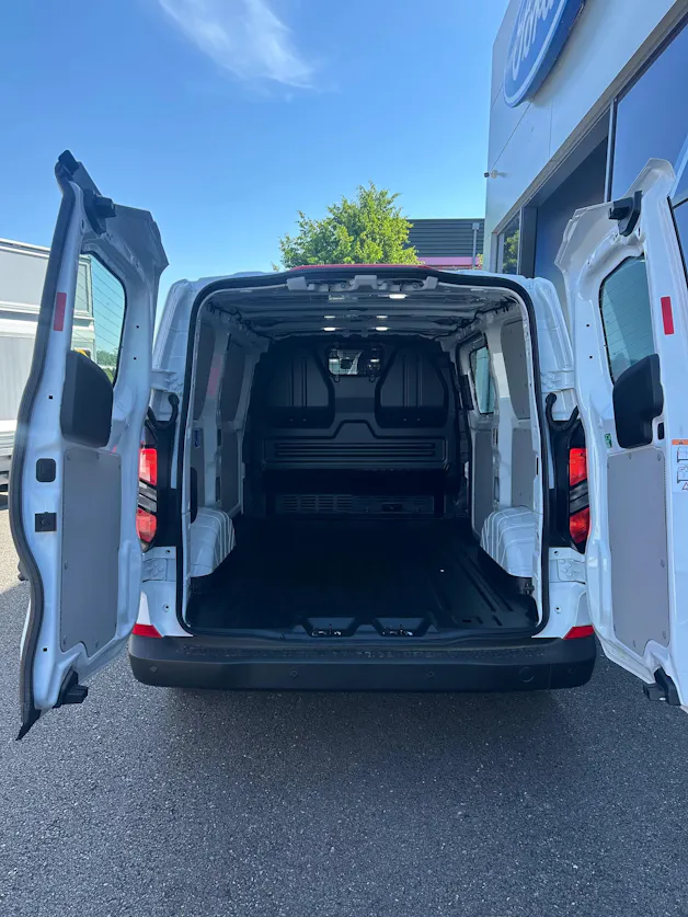 Ford Transit Custom Van 320 L1 2.0 EcoBl Trend/136CV/Aut.