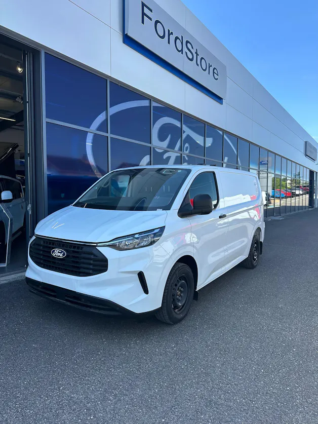 Ford Transit Custom Van 320 L1 2.0 EcoBl Trend/136CV/Aut.