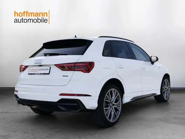 Audi Q3 40 TFSI S line quattro S-tronic