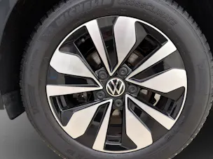 VW Golf 8 1.5 eTSI Goal DSG