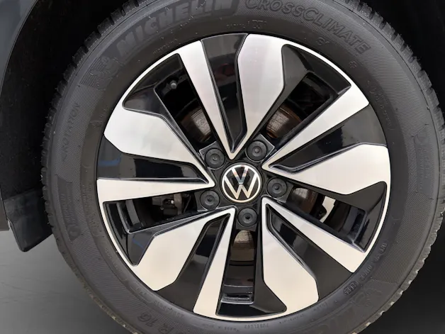 VW Golf 8 1.5 eTSI Goal DSG