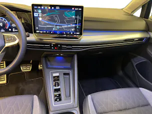 VW Golf 8 1.5 eTSI Goal DSG