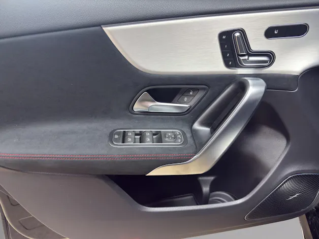Mercedes-Benz A 220 4Matic 8G-DCT