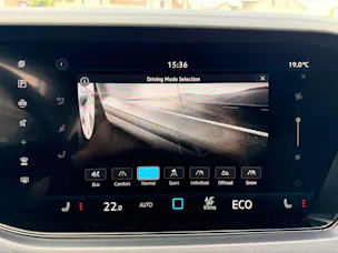 VW Touareg 3.0 TDI 4Motion R-Line *** TOPAUSSTATTUNG ZUM UNSCHLAGBAREN PREIS ***