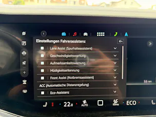 VW Touareg 3.0 TDI 4Motion R-Line *** TOPAUSSTATTUNG ZUM UNSCHLAGBAREN PREIS ***