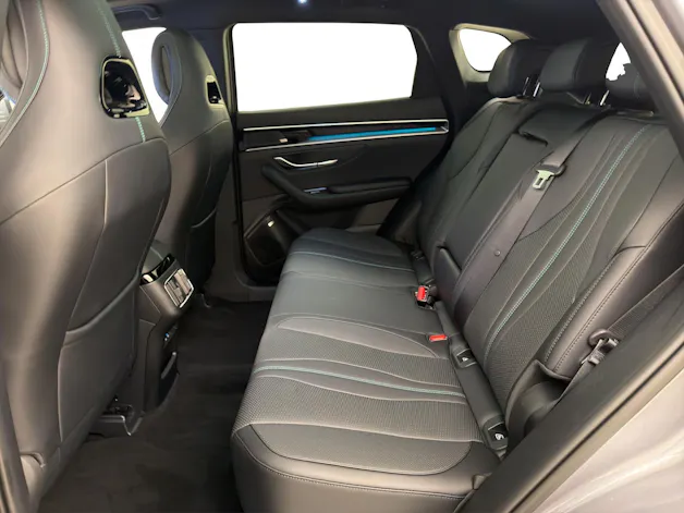BYD Seal U DM-i Design AWD