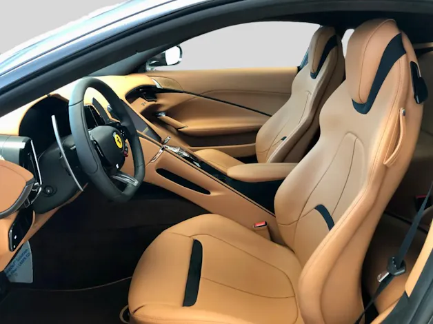 Ferrari Roma 3.9 V8 T