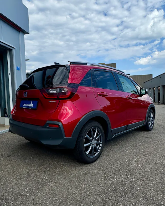 Honda Jazz 1.5i-MMD Crosstar Executive E-CVT