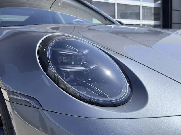 Porsche 911 Carrera 4 GTS