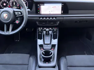 Porsche 911 Carrera 4 GTS