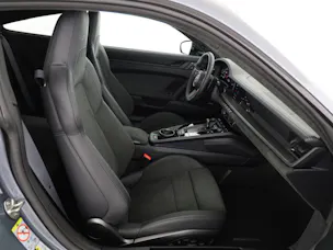 Porsche 911 Carrera 4 GTS
