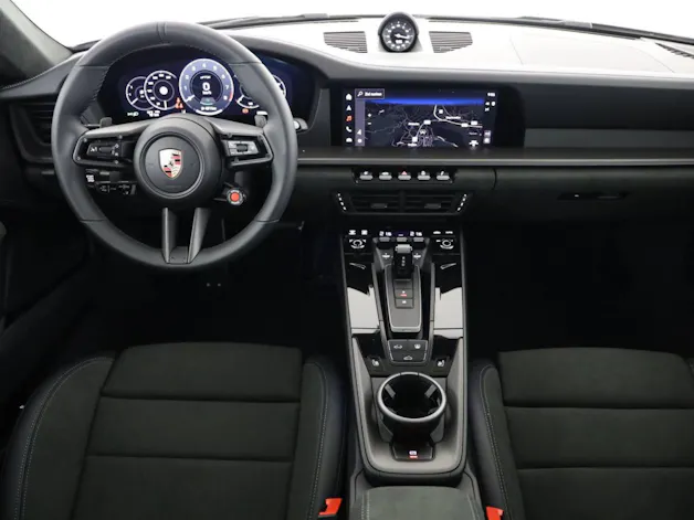 Porsche 911 Carrera 4 GTS