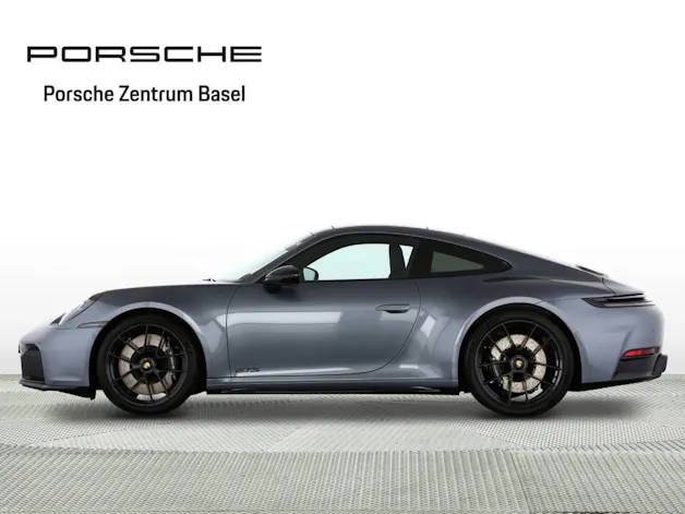 Porsche 911 Carrera 4 GTS