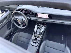 Porsche 911 Carrera 4 GTS