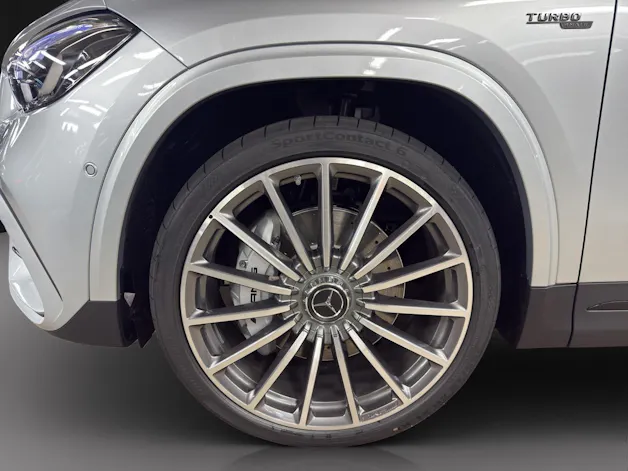 Mercedes-Benz GLA AMG 35 4Matic 8G-DCT