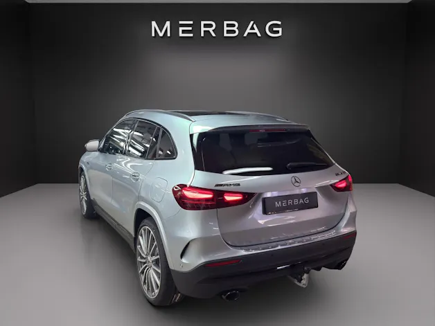 Mercedes-Benz GLA AMG 35 4Matic 8G-DCT