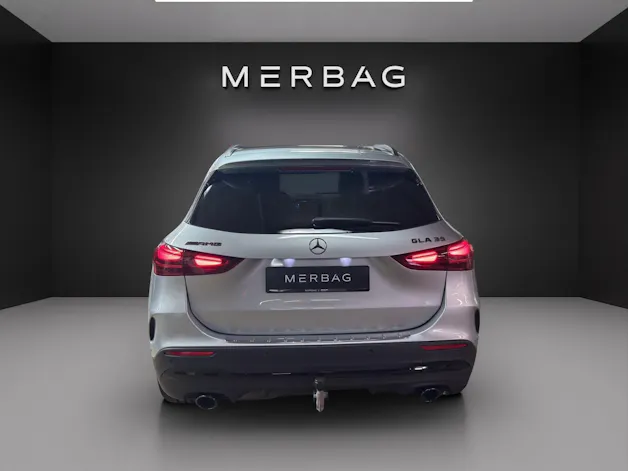 Mercedes-Benz GLA AMG 35 4Matic 8G-DCT