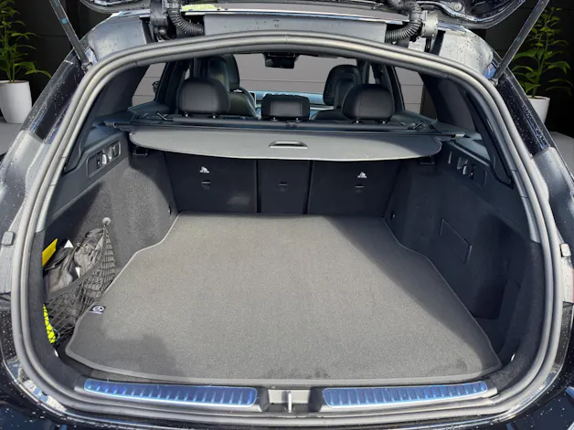 Mercedes-Benz C 220 d T 4 Matic Swiss Star
