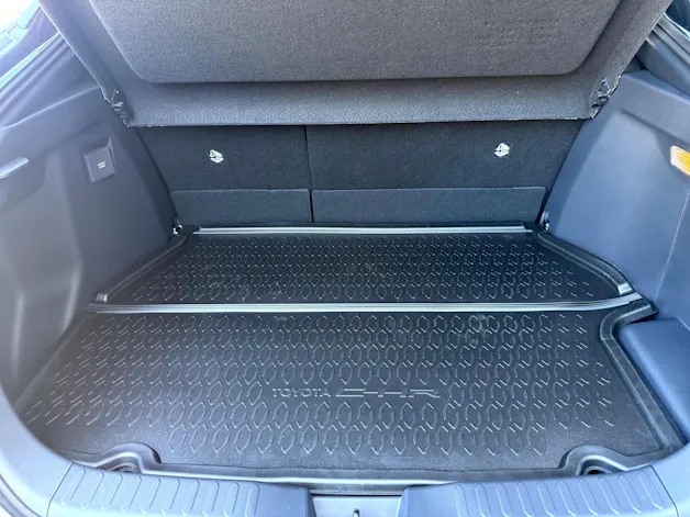 Toyota C-HR 2.0 PHEV CVT Swiss Edition
