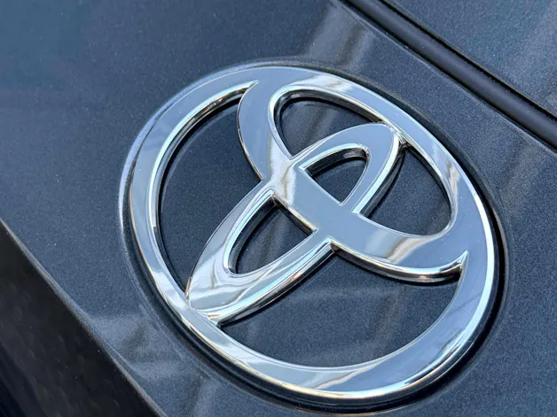 Toyota C-HR 2.0 PHEV CVT Swiss Edition