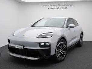 Porsche Macan 4