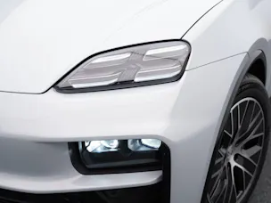 Porsche Macan 4