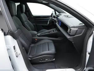 Porsche Macan 4