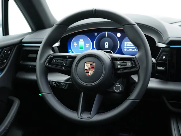 Porsche Macan 4