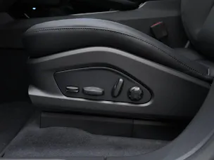 Porsche Macan 4