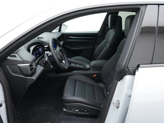 Porsche Macan 4