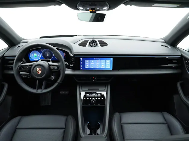 Porsche Macan 4